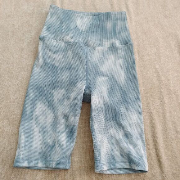 Carbon38 Tie Dye Ribbed High Waisted Biker Shorts Blue XS - Picture 2 of 7